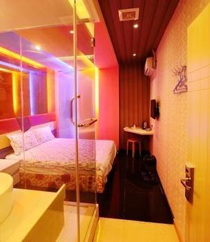 Shanghai Xinyuan Theme Hotel Zewnętrze zdjęcie